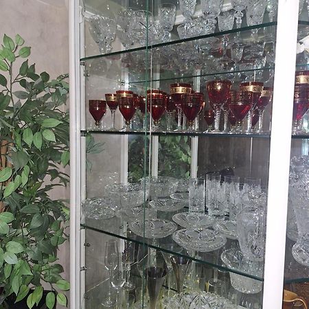 Meduza Wellness Spa S Ubytovanim Hlohovec Εξωτερικό φωτογραφία