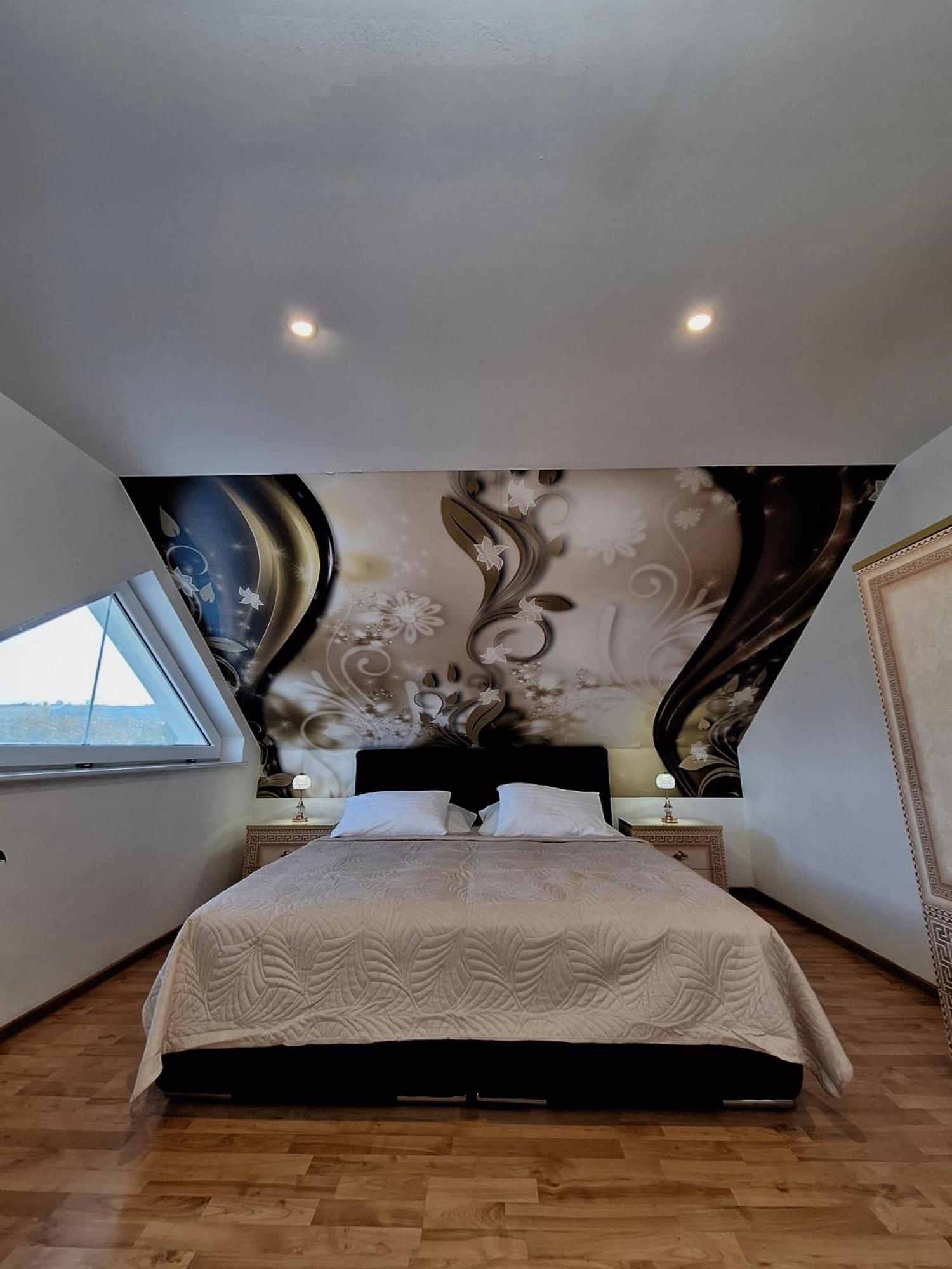 Meduza Wellness Spa S Ubytovanim Hlohovec Εξωτερικό φωτογραφία