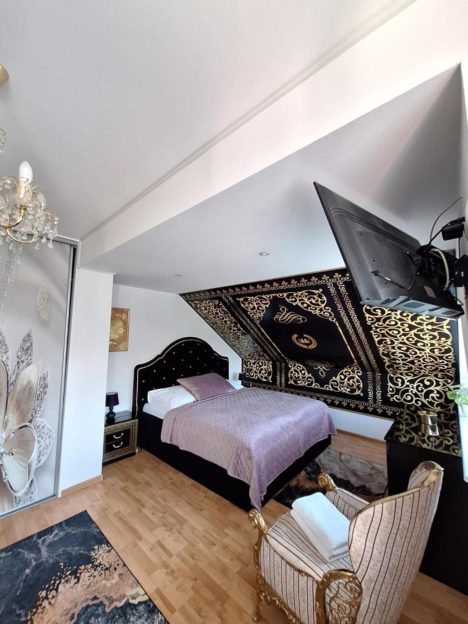 Meduza Wellness Spa S Ubytovanim Hlohovec Εξωτερικό φωτογραφία